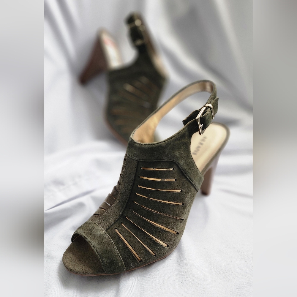 Nwt Olive Suede Heels